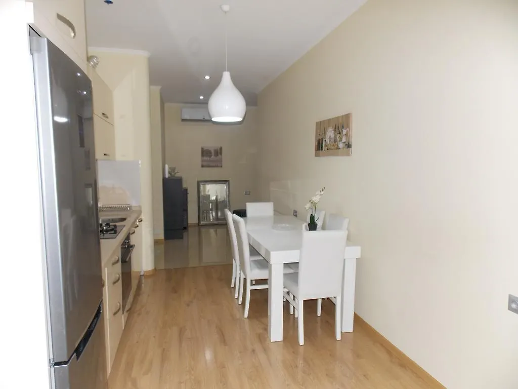 Anna'S Sea View Apartment Batumi